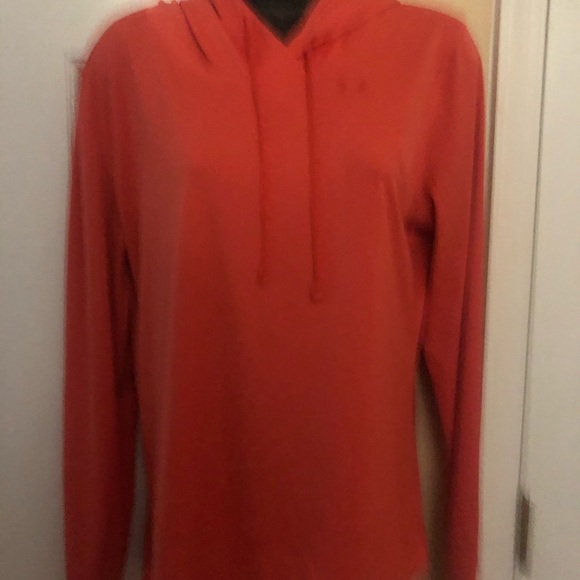 LNWOT Under Armour  heat gear hoodie - Picture 2 of 8